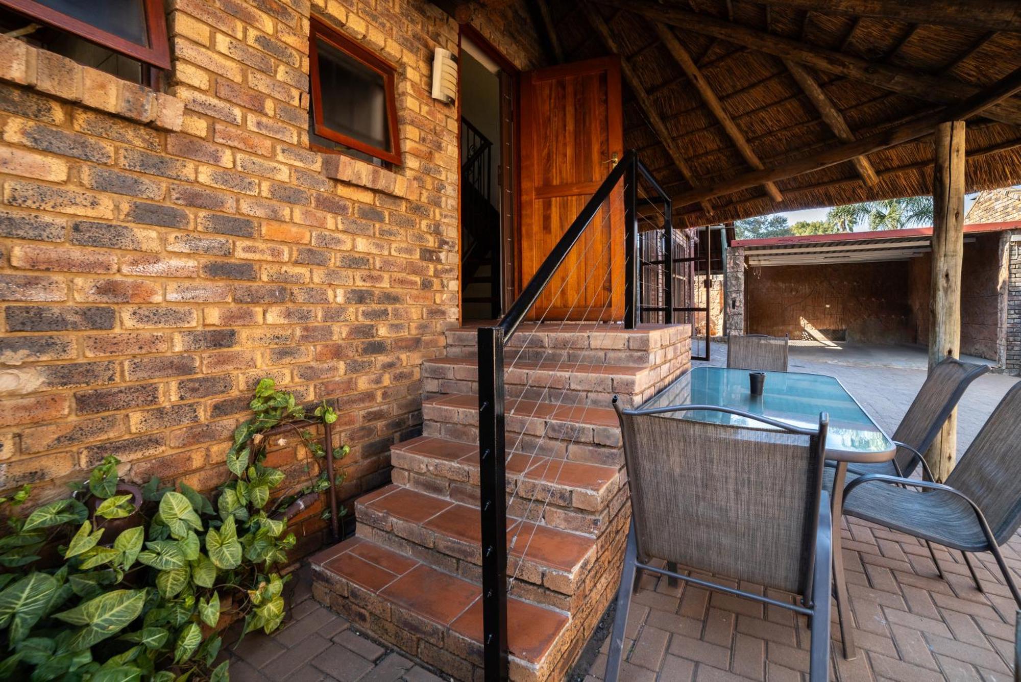 Thatch Haven Guesthouse Centurion Zewnętrze zdjęcie